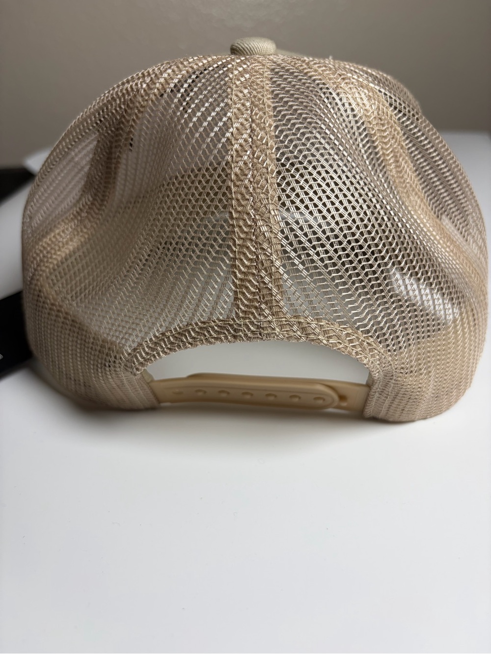 Brixton Men’s Netplus Trucker Hat Tan Mesh Logo Cap Patch NEW - Picture 13 of 16